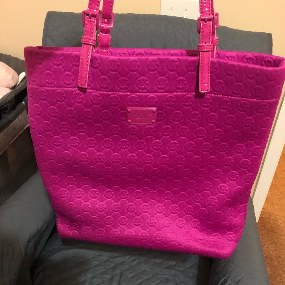❤️SOLD❤️Authentic Michael Kors purse